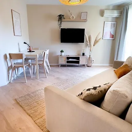 Terracotta By Coeur De Loup Apartment *